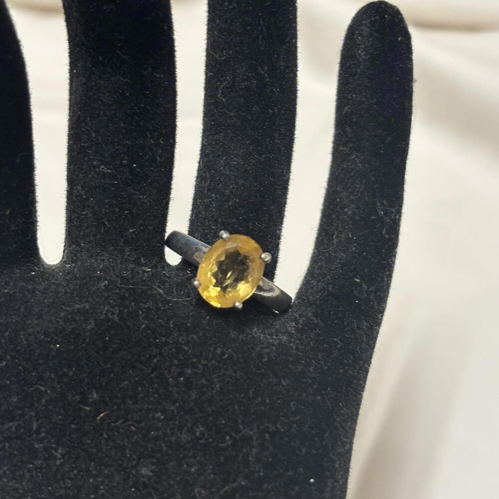 925 Sterling ring size 6.75
